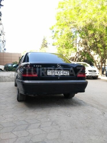 Mercedes C 220 1998, 358,000 km - 2.2 l - Bakı