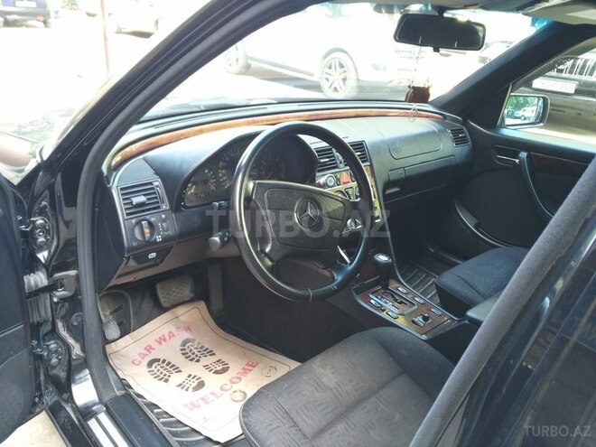 Mercedes C 220 1998, 358,000 km - 2.2 l - Bakı