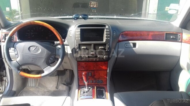 Lexus LS 430 2005, 290,000 km - 4.3 л - Xırdalan