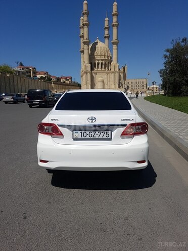Toyota Corolla 2010, 207,000 km - 1.6 l - Bakı