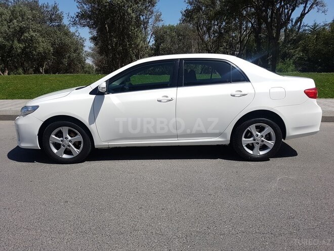 Toyota Corolla 2010, 207,000 km - 1.6 l - Bakı