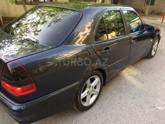 Mercedes C 180 1996, 320,000 km - 1.8 л - Bakı