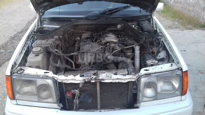 Mercedes E 200 1995, 555,000 km - 2.0 l - Bakı