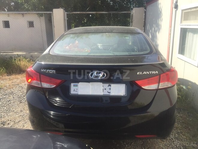 Hyundai Elantra 2011, 178,000 km - 1.6 л - Bakı
