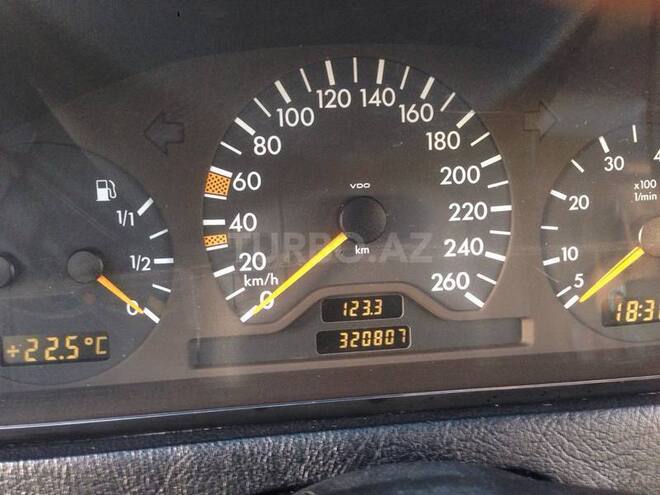 Mercedes C 280 1997, 320,000 km - 2.8 л - Bakı
