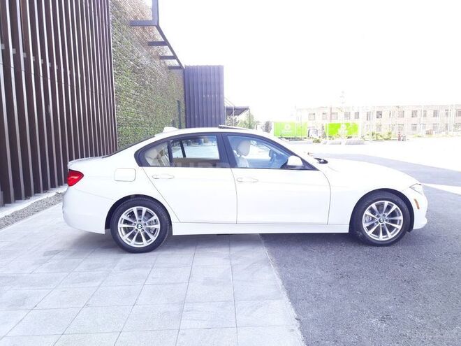 BMW 320 2016, 15,500 km - 2.0 л - Bakı