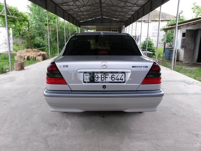 Mercedes C 180 1997, 250,000 km - 1.8 l - Saatlı