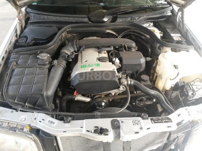 Mercedes C 180 1997, 250,000 km - 1.8 l - Saatlı