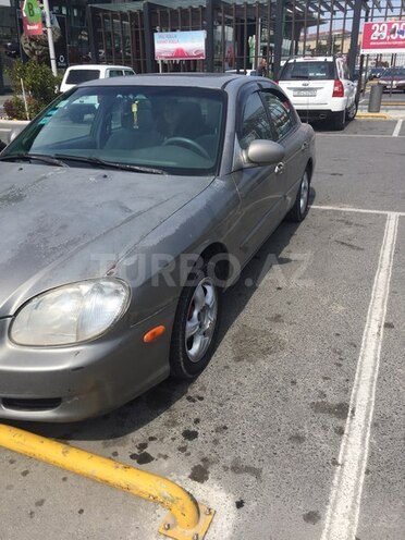 Hyundai Sonata 2000, 300,000 km - 2.0 l - Bakı