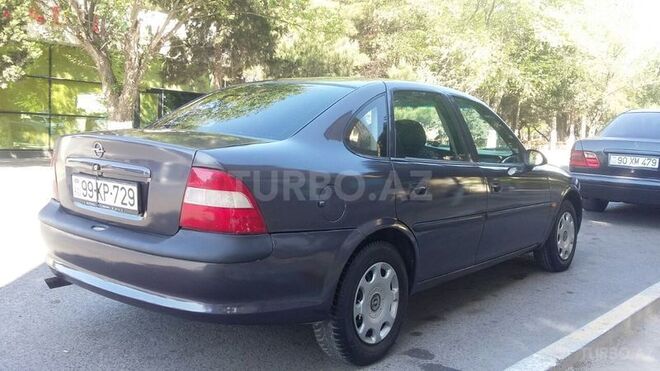 Opel Vectra 1996, 256,000 km - 1.6 l - Bakı