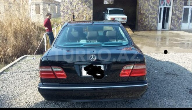 Mercedes E 320 2000, 200,000 km - 3.2 l - Bakı