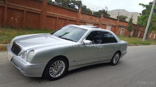 Mercedes E 200 2000, 271,000 km - 2.0 l - Mingəçevir