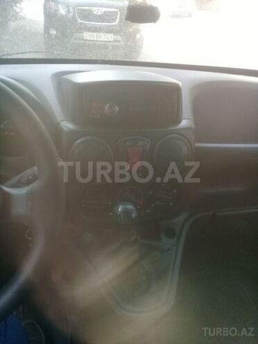 Fiat Doblo 2001, 318,000 km - 1.9 l - Bakı