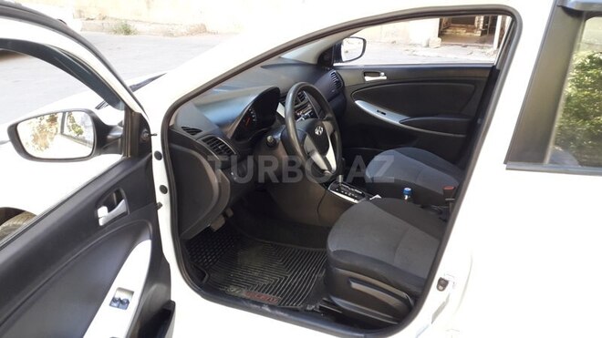 Hyundai Accent 2012, 140,000 km - 1.4 l - Bakı