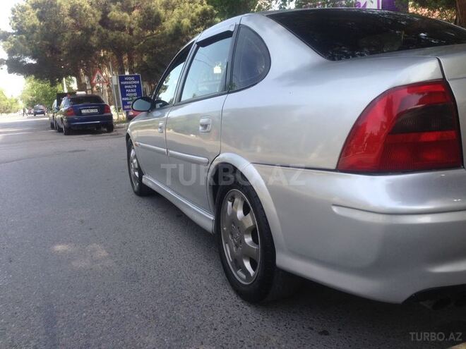 Opel Vectra 1999, 600,000 km - 2.5 l - Sumqayıt