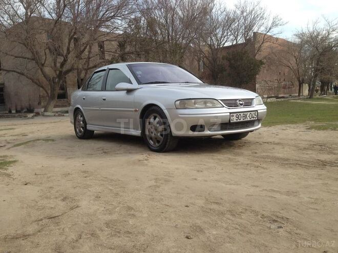 Opel Vectra 1999, 600,000 km - 2.5 l - Sumqayıt