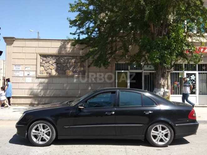 Mercedes E 300 2006, 333,000 km - 3.0 l - Salyan