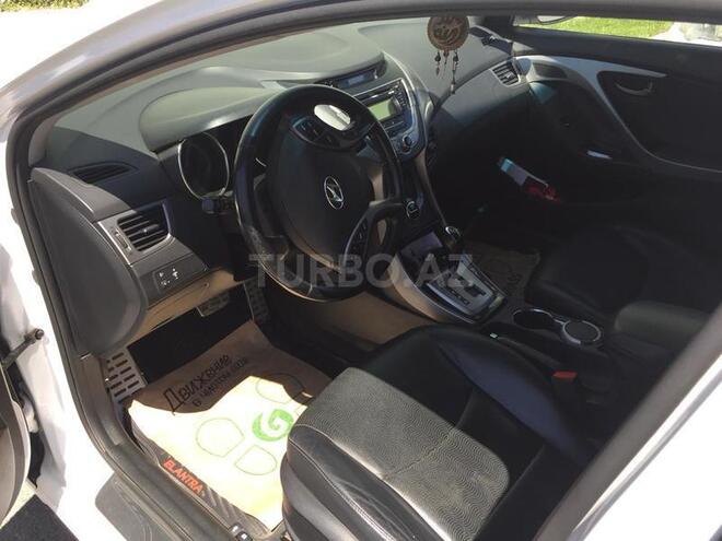Hyundai Elantra 2013, 82,000 km - 1.8 л - Bakı