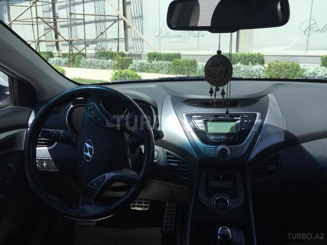 Hyundai Elantra 2013, 82,000 km - 1.8 л - Bakı