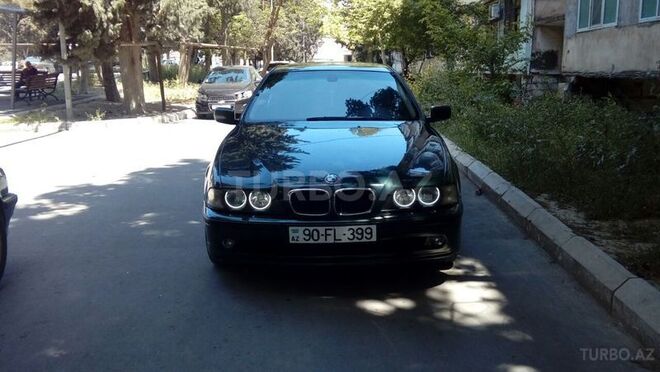 BMW 528 1998, 200,000 km - 2.8 l - Bakı