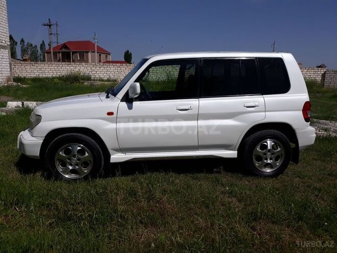 Mitsubishi Pajero io 1999, 150,000 km - 1.8 л - Qazax