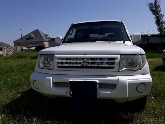 Mitsubishi Pajero io 1999, 150,000 km - 1.8 л - Qazax