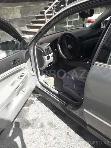 Volkswagen Passat 2001, 178,000 km - 1.9 l - Bakı