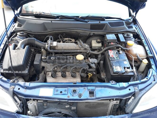 Opel Astra 2004, 186,000 km - 1.6 l - Bakı