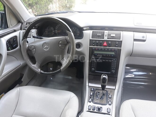 Mercedes E 320 2002, 285,000 km - 3.2 l - Sumqayıt