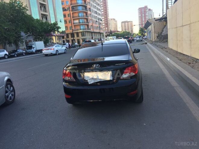 Hyundai Accent 2012, 105,600 km - 1.4 l - Bakı