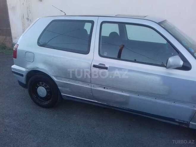 Volkswagen Golf 1997, 296,000 km - 1.8 l - Xaçmaz