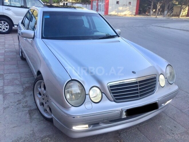 Mercedes E 320 2000, 156,000 km - 3.2 l - Bakı