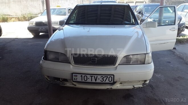 Volvo  1998, 330,000 km - 2.5 l - Bakı