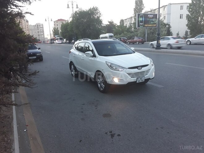 Hyundai ix35 2011, 147,421 km - 2.0 l - Bakı