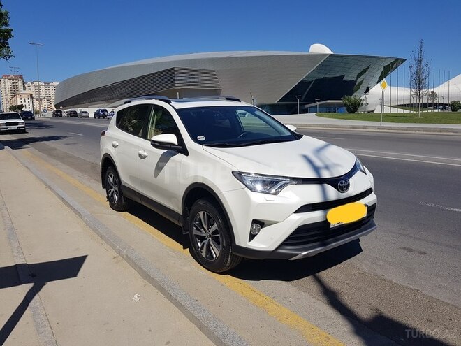 Toyota RAV4 2017, 12,800 km - 2.0 l - Bakı