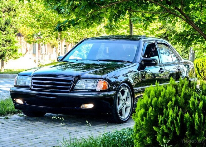 Mercedes C 230 2000, 160,000 km - 2.3 l - Bakı