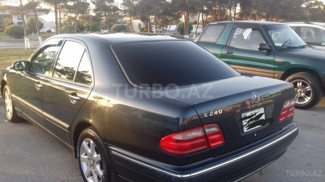 Mercedes E 240 2000, 152,000 km - 2.4 l - Bakı