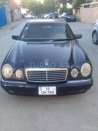Mercedes E 320 1998, 268,000 km - 3.2 l - Bakı