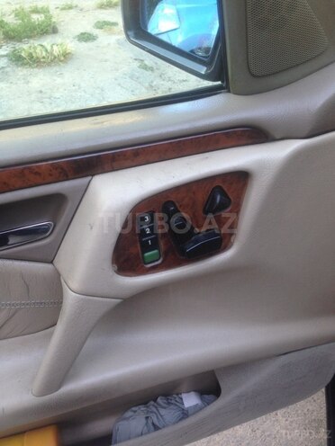 Mercedes E 320 1998, 268,000 km - 3.2 l - Bakı