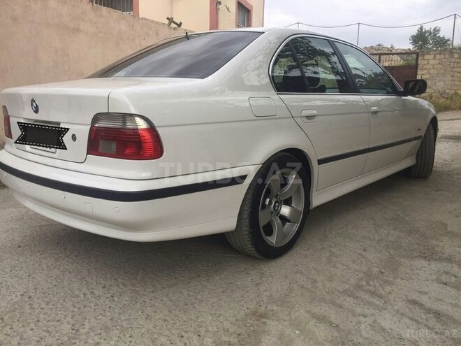BMW 525 2002, 239,000 km - 2.5 l - Bakı