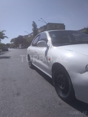 Hyundai Elantra 1998, 285,000 km - 1.8 л - Bakı