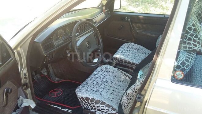 Mercedes 190 1989, 386,000 km - 2.0 л - Sumqayıt