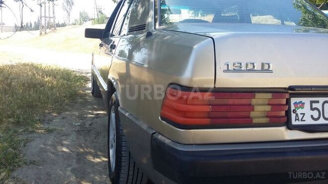 Mercedes 190 1989, 386,000 km - 2.0 л - Sumqayıt