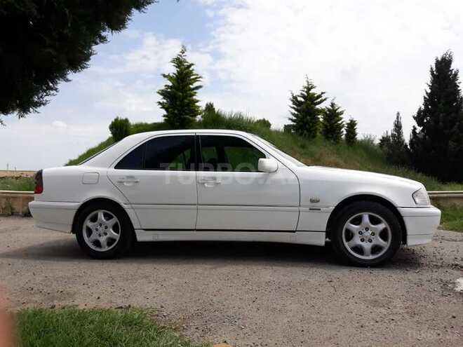 Mercedes C 240 1999, 275,452 km - 2.4 l - Gəncə