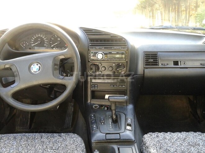 BMW 320 1992, 247,000 km - 2.0 л - Bakı