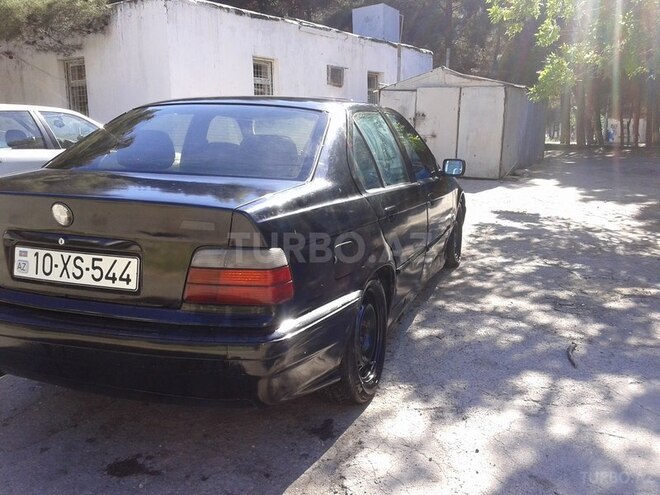 BMW 320 1992, 247,000 km - 2.0 л - Bakı
