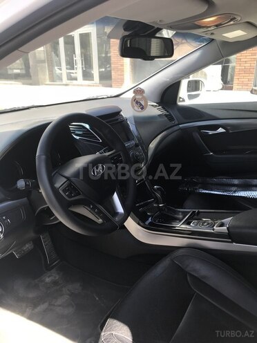 Hyundai i40 2012, 97,500 km - 2.0 l - Bakı