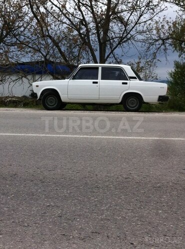 LADA (VAZ) 2107 2004, 120,000 km - 1.6 л - Şabran
