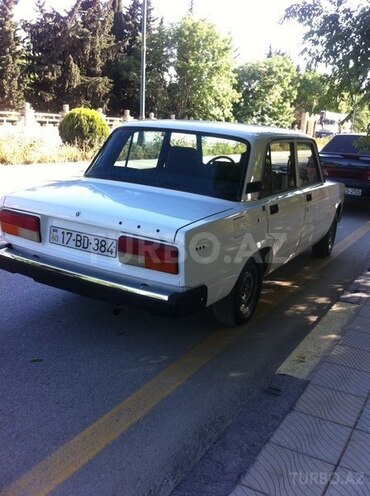 LADA (VAZ) 2107 2004, 120,000 km - 1.6 л - Şabran