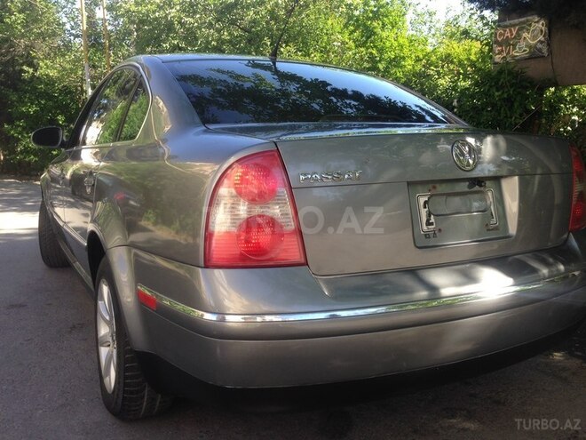 Volkswagen Passat 2003, 270,000 km - 1.8 l - Bakı